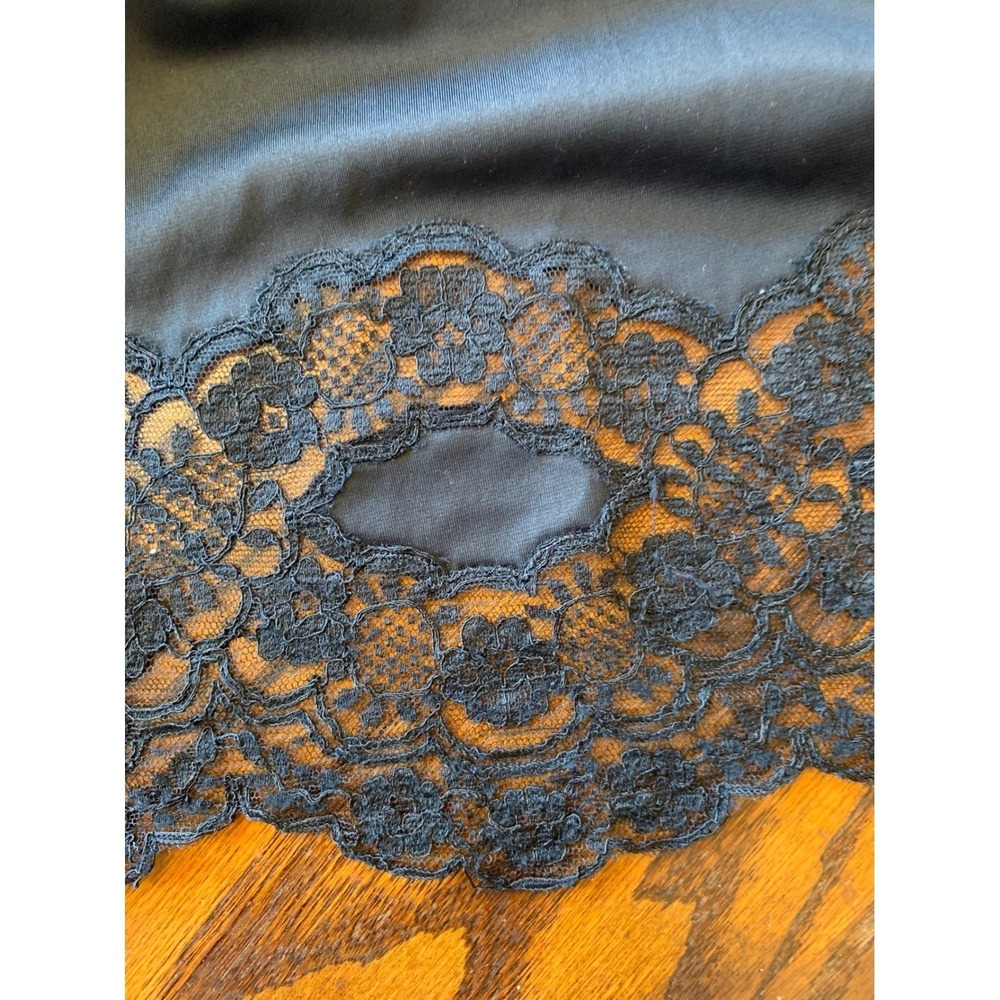 Vintage Van Raalte Suavette Black Nylon Half Slip Lace Hem Small Made in USA - Picture 6 of 7